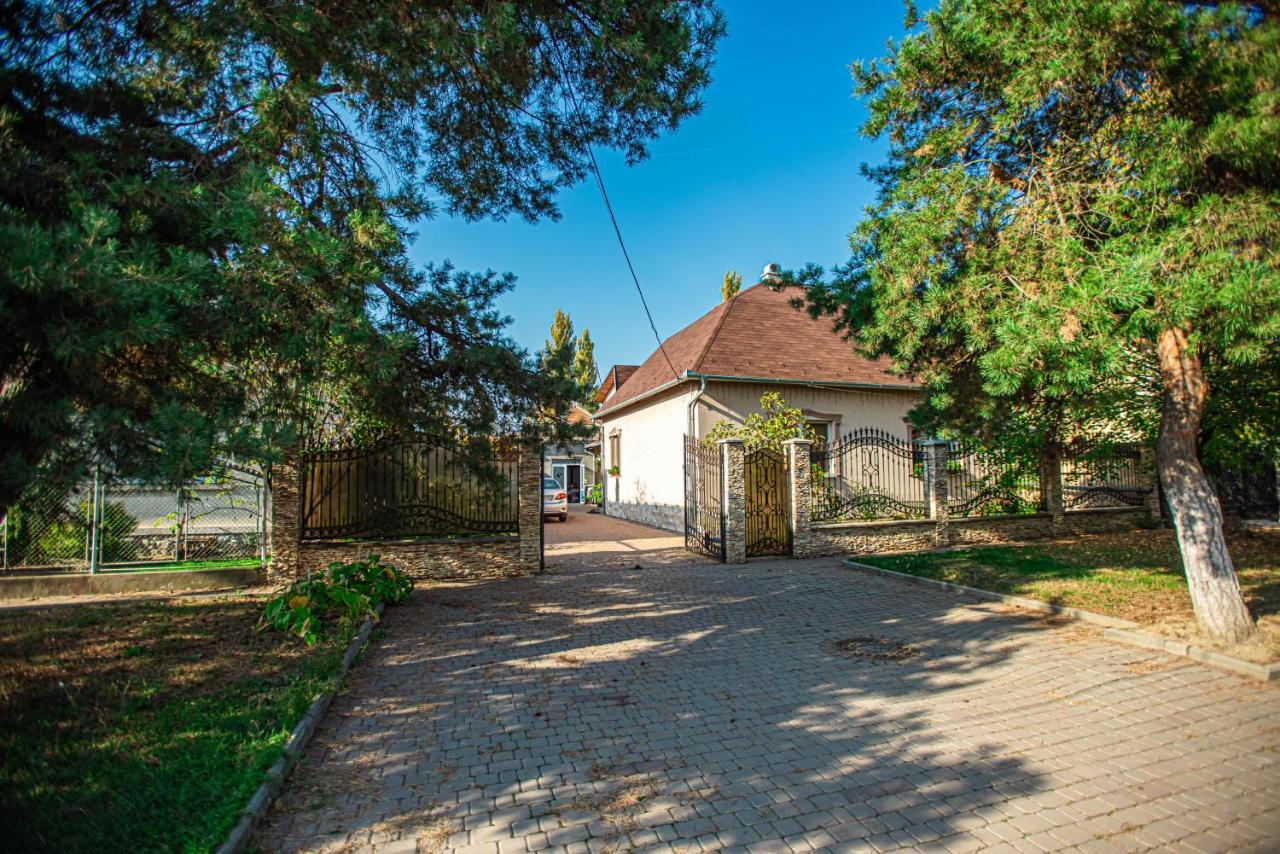 Apartamento Lizak Beregovo Exterior foto